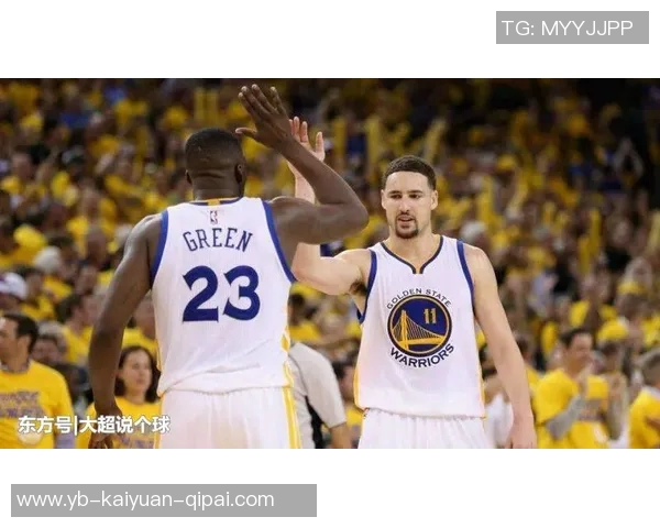 微笑刺客与库里:追梦勇士的控卫之道与得分型控球后卫的魅力解析 微笑刺客与库里:追梦勇士的控卫之道与得分型控球后卫的魅力解析