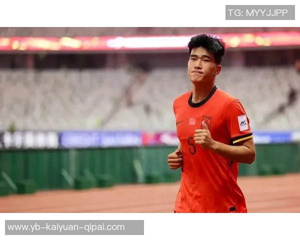 恭贺彭啸荣获中乙年度最佳青年球员愿他在足球之路上不断进步与成长