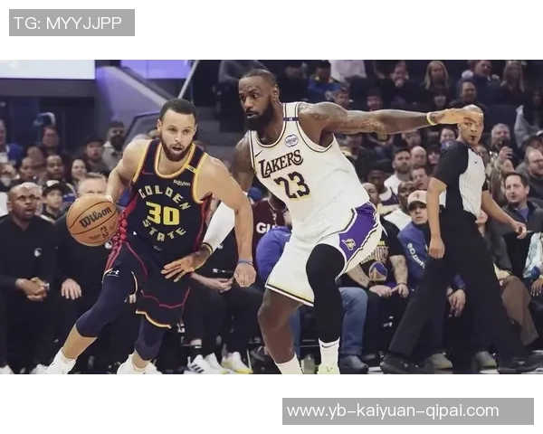 詹姆斯调侃库里三分球盛行影响篮球和联盟发展 詹姆斯调侃库里三分球盛行影响篮球和联盟发展